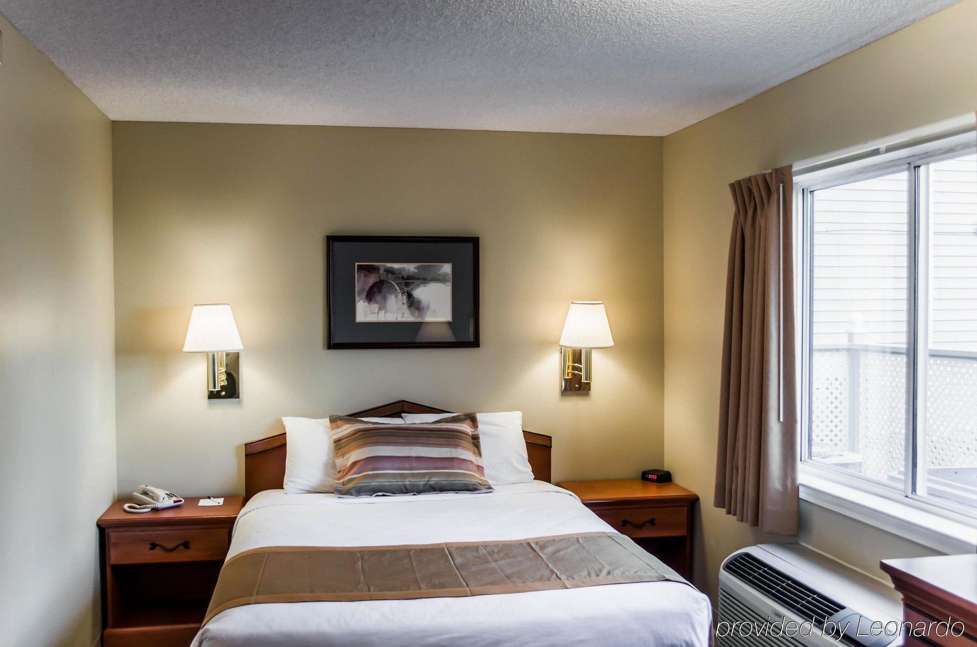 Suburban Extended Stay Hotel Naval Base Area Warrington Esterno foto